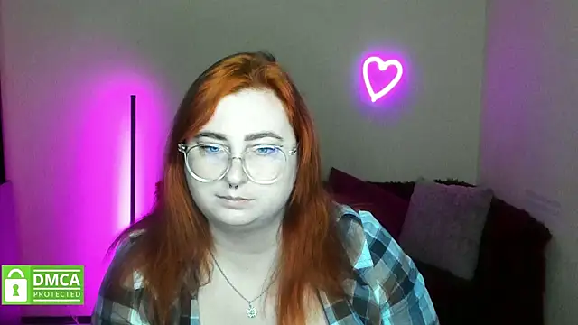 Snapshot of Alicia_love00 chatting on 11-03-25, 12:28 Alicia love00 online show from 11-03-25, 12:28