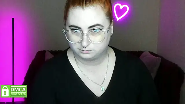 Snapshot of Alicia_love00 chatting on 11-12-25, 06:25 Alicia love00 online show from 11-12-25, 06:25