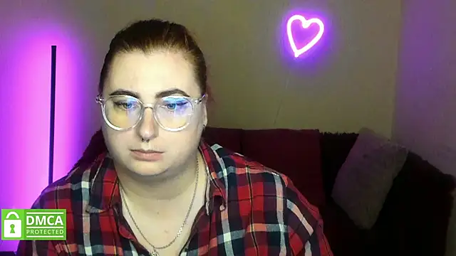 Snapshot of Alicia_love00 chatting on 11-20-25, 12:27 Alicia love00 online show from 11-20-25, 12:27