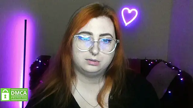 Snapshot of Alicia_love00 chatting on 01-07-26, 12:29 Alicia love00 online show from 01-07-26, 12:29