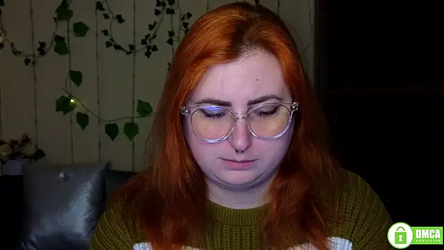 Snapshot of Alicia_love00 chatting on 01-14-26, 06:30 Alicia love00 online show from 01-14-26, 06:30