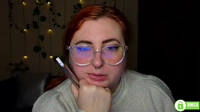 Snapshot of Alicia_love00 chatting on 01-15-26, 06:29 Alicia love00 online show from 01-15-26, 06:29