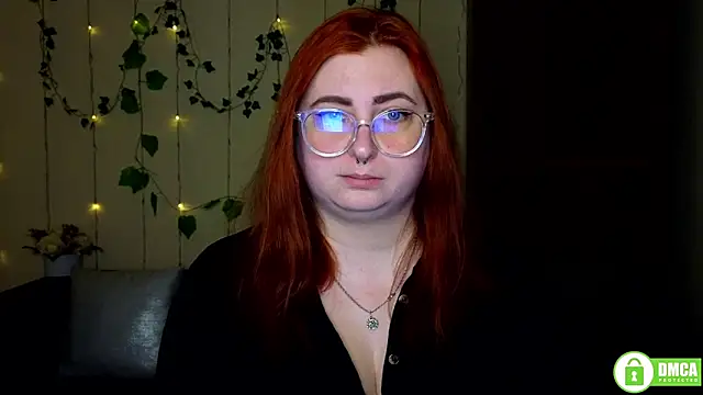 Snapshot of Alicia_love00 chatting on 02-05-26, 06:29 Alicia love00 online show from 02-05-26, 06:29