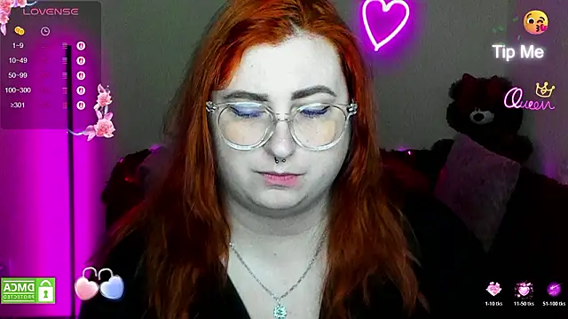 Snapshot of Alicia_love00 chatting on 02-17-26, 06:21 Alicia love00 online show from 02-17-26, 06:21