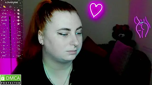 Snapshot of Alicia_love00 chatting on 02-23-26, 06:22 Alicia love00 online show from 02-23-26, 06:22