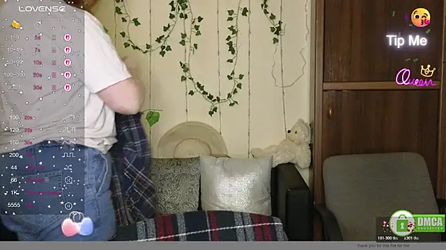 Snapshot of Alicia_love00 chatting on 03-02-26, 06:25 Alicia love00 online show from 03-02-26, 06:25