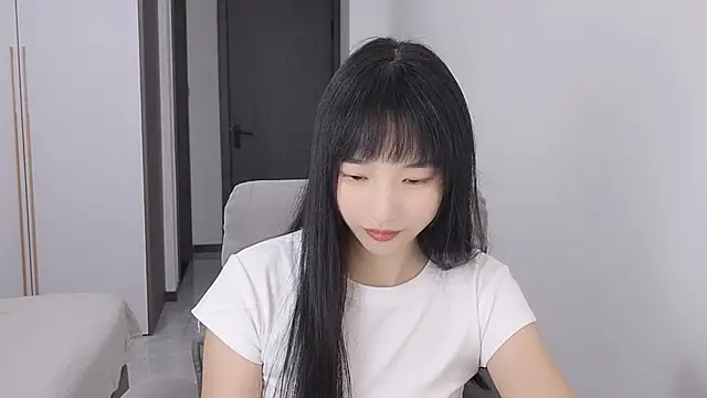 Lisa-3333 online show from 09-11-25, 03:01