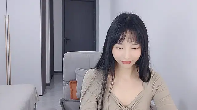 Lisa-3333 online show from 10-30-25, 02:18