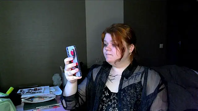 Snapshot of Romy_Addams chatting on 03-02-26, 02:35 Romy Addams online show from 03-02-26, 02:35