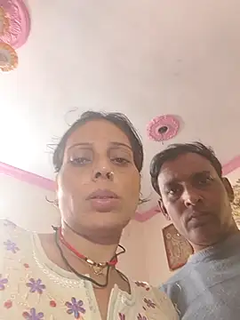 Snapshot of ISHANI-SINGH chatting on 11-13-25, 04:11 ISHANI-SINGH online show from 11-13-25, 04:11