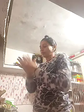 Snapshot of ISHANI-SINGH chatting on 12-22-25, 03:03 ISHANI-SINGH online show from 12-22-25, 03:03