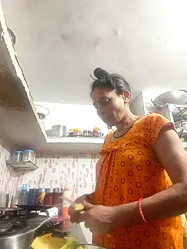 Snapshot of ISHANI-SINGH chatting on 02-12-26, 03:07 ISHANI-SINGH online show from 02-12-26, 03:07