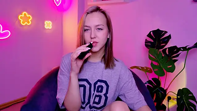 CindySparkl online show from 02-07-26, 03:54