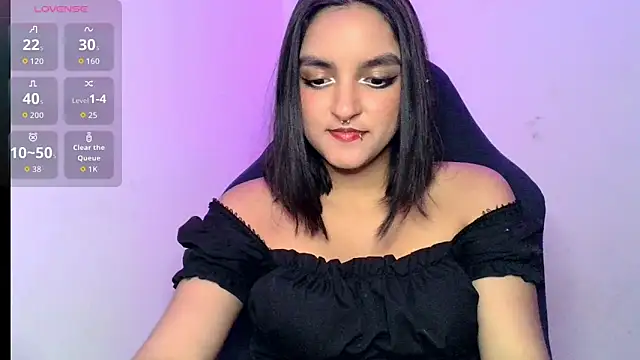 Snapshot of Ari_20_ chatting on 11-27-25, 11:07 Ari 20 online show from 11-27-25, 11:07