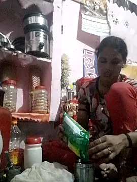 Snapshot of Cut_ragni chatting on 09-11-25, 05:24 Cut ragni online show from 09-11-25, 05:24