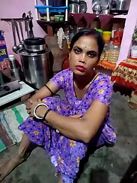 Snapshot of Cut_ragni chatting on 09-12-25, 05:13 Cut ragni online show from 09-12-25, 05:13