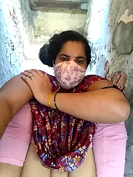 Snapshot of Cut_ragni chatting on 09-18-25, 03:52 Cut ragni online show from 09-18-25, 03:52