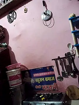 Snapshot of Cut_ragni chatting on 09-20-25, 05:36 Cut ragni online show from 09-20-25, 05:36