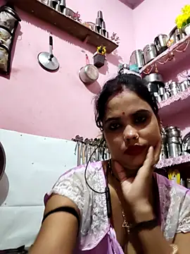 Snapshot of Cut_ragni chatting on 11-01-25, 06:10 Cut ragni online show from 11-01-25, 06:10