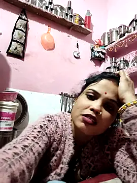 Snapshot of Cut_ragni chatting on 12-19-25, 05:09 Cut ragni online show from 12-19-25, 05:09