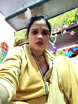 Snapshot of Cut_ragni chatting on 01-08-26, 05:26 Cut ragni online show from 01-08-26, 05:26