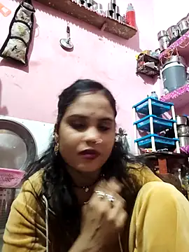 Snapshot of Cut_ragni chatting on 02-12-26, 05:08 Cut ragni online show from 02-12-26, 05:08