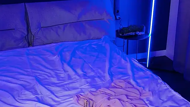 Snapshot of MariGven chatting on 09-26-25, 12:47 MariGven online show from 09-26-25, 12:47