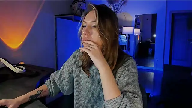 Snapshot of MariGven chatting on 11-20-25, 01:44 MariGven online show from 11-20-25, 01:44