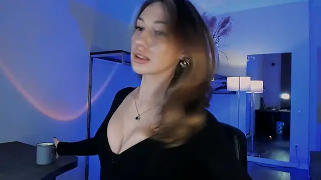 Snapshot of MariGven chatting on 11-28-25, 03:25 MariGven online show from 11-28-25, 03:25