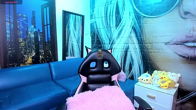 Snapshot of Giaa_rossi chatting on 12-15-25, 02:10 Giaa rossi online show from 12-15-25, 02:10