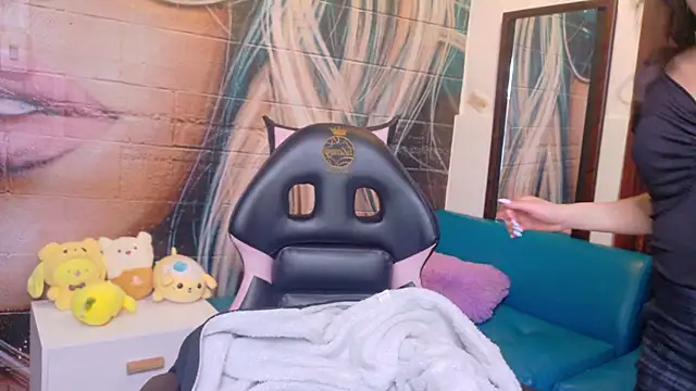 Snapshot of Giaa_rossi chatting on 01-16-26, 02:21 Giaa rossi online show from 01-16-26, 02:21