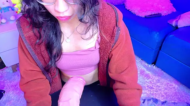 Giaa rossi online show from 04-29-26, 02:21