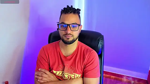 Ernesto-Rodriguez82 online show from 04-18-26, 07:29