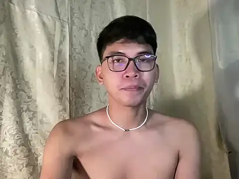 Snapshot of Euricka_Carter chatting on 01-07-26, 04:09 Euricka Carter online show from 01-07-26, 04:09