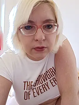 VikaKing online show from 11-30-25, 11:47