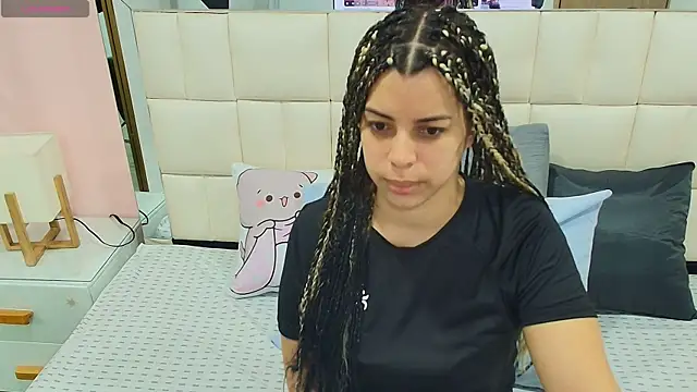 gisell gomez online show from 11-26-25, 01:12