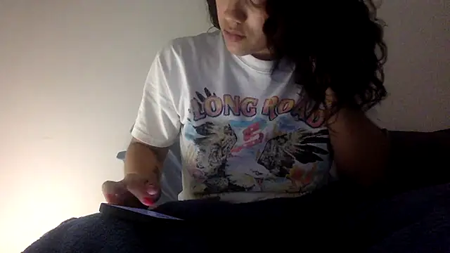 Snapshot of SEXOFLION chatting on 11-04-25, 04:11 SEXOFLION online show from 11-04-25, 04:11