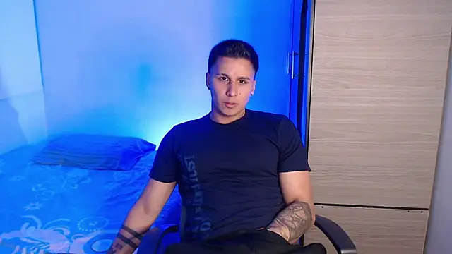 valentinosex1 online show from 01-18-26, 10:24