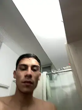 axel davis  online show from 03-09-26, 01:42