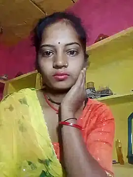 Snapshot of Hot_bbbb chatting on 11-30-25, 10:58 Hot bbbb online show from 11-30-25, 10:58