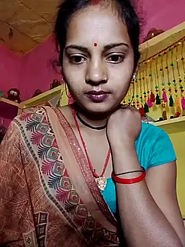 Snapshot of Hot_bbbb chatting on 01-12-26, 10:26 Hot bbbb online show from 01-12-26, 10:26