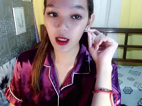 gorgeouswella online show from 06-11-26, 03:59