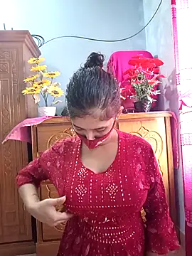 Snapshot of Cute_Faria chatting on 09-18-25, 09:33 Cute Faria online show from 09-18-25, 09:33