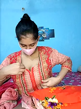 Snapshot of Cute_Faria chatting on 09-23-25, 03:37 Cute Faria online show from 09-23-25, 03:37