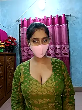 Snapshot of Cute_Faria chatting on 10-01-25, 04:35 Cute Faria online show from 10-01-25, 04:35