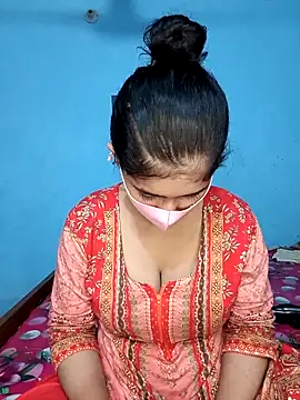 Snapshot of Cute_Faria chatting on 10-16-25, 04:30 Cute Faria online show from 10-16-25, 04:30