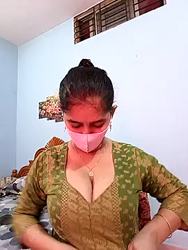 Cute Faria online show from 11-30-25, 02:26