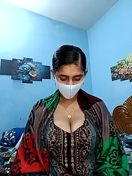 Cute Faria online show from 01-18-26, 04:22