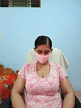 Cute Faria online show from 06-20-26, 02:58