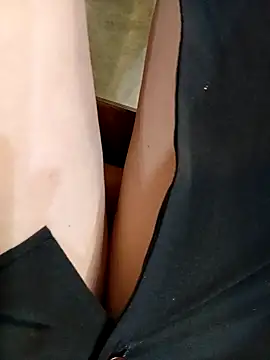 Jessical--Li online show from 10-26-25, 02:28